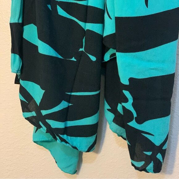 CASUAL MOVEMENTS Vintage Shawl Wrap Sarong Women’s Teal Black Hibiscus Floral. - Picture 3 of 6